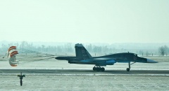 Бомбардировщик Су-34 опрокинулся при посадке в Воронежской области