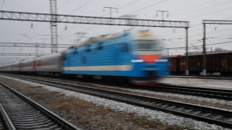  В Воронеже поезд сбил женщину на железнодорожном переезде