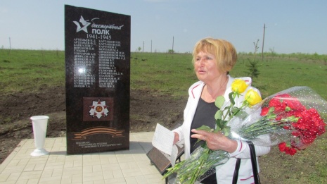 Жительница Владимирской области установила памятникам фронтовикам в Нижнедевицком районе 