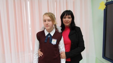 Жители Каменского района собрали 111,5 тыс рублей для больной сколиозом 12-летней девочки