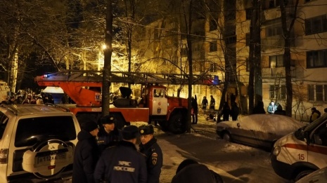 В центре Воронежа при пожаре в пятиэтажке пострадали две женщины
