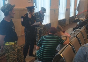 Воронежские волонтеры нашли пропавшую без вести 20-летнюю девушку на вокзале