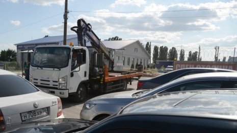 Поправки в закон об эвакуации автомобилей внесли в Воронежскую облдуму