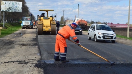 В Рамонском районе на ремонт дорог потратят более 100 млн рублей