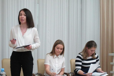 Воронежские студенты сыграли в парламентские дебаты