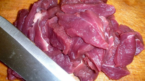 В 5 кафе в Воронежской области нашли опасное мясо
