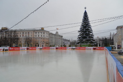 Открытие катка на площади Ленина в Воронеже перенесли