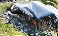 В Новохоперском районе при опрокидывании «ВАЗа» пассажир погиб, водитель ранен