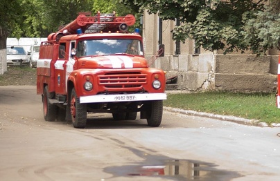 В Воронежской области из-за пожара в пятиэтажке госпитализировали мужчину