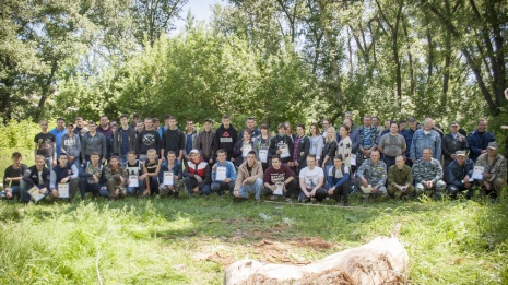 В Лисках 100 волонтеров очистили территорию реки Тормосовка