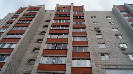 В Воронеже 30-летний мужчина сорвался с 10 этажа
