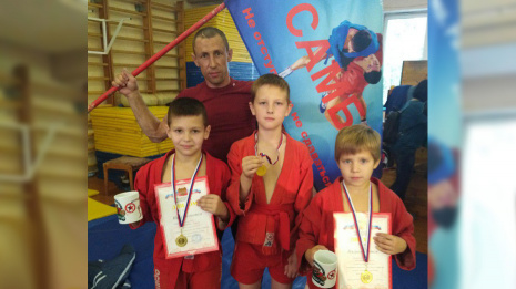 Лискинские самбисты завоевали 3 «золота» на областном турнире