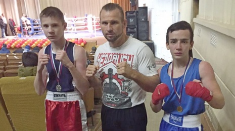 Лискинские боксеры завоевали 5 медалей на областном турнире