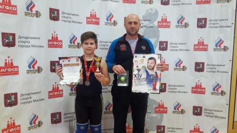 Калачеевские тяжелоатлеты выиграли «серебро» и 2 «бронзы» на всероссийском турнире