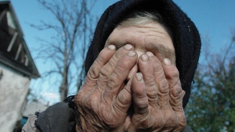 Рецидивист попал под следствие за насилие над 74-летней пенсионеркой под Воронежем
