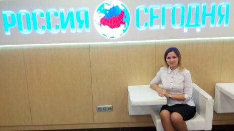Губернатор поздравил учительницу из Воронежской области с победой в международном конкурсе