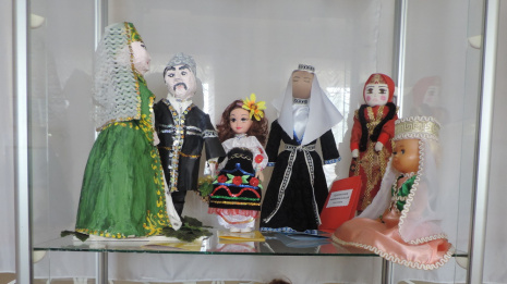 В Лисках открылась выставка мастеров-любителей «Воронеж – многонациональный»