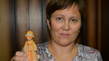 Острогожская мастерица сделала глиняную фигурку Инны Чуриковой ко дню рождения актрисы