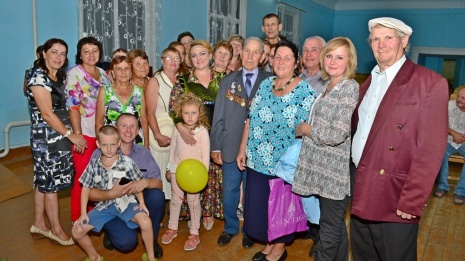 На празднование грибановского села приехала заслуженная артистка Ингушетии
