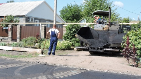 Жительница Кантемировки добилась ремонта дороги