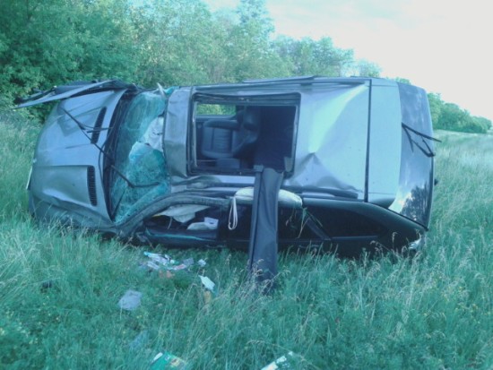 В Воронежской области опрокинулся BMW X5: один погибший, четверо раненых