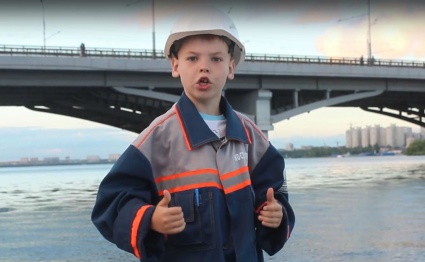 Мальчик из Воронежа получил спецприз конкурса стихотворений про Крымский мост