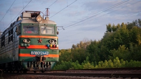 Очевидцы: в Воронежской области пассажирский поезд насмерть сбил мужчину