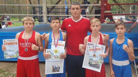  Богучарские спортсмены выиграли 2 «золота» на открытом турнире по боксу