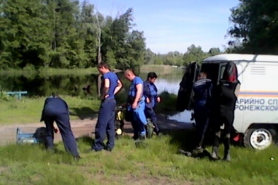 В Воронежской области водолазы нашли в реке тело 14-летнего ребенка