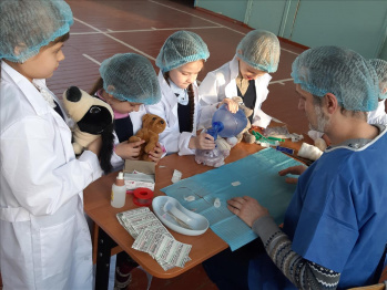 Воронежских детей через ролевые игры избавят от страха перед врачами