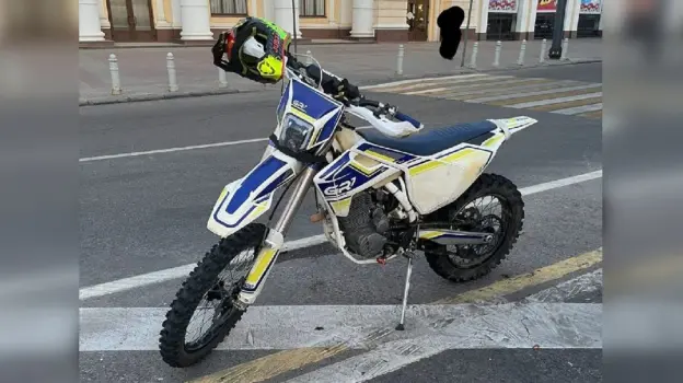 Пьяный мотоциклист сбил воронежца возле площади Ленина