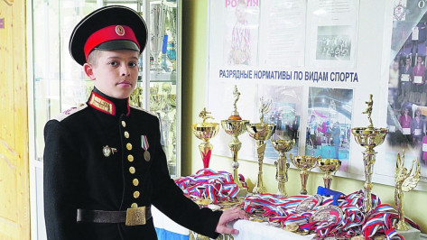 Воронежский 15-летний кадет стал чемпионом мира по боям без правил
