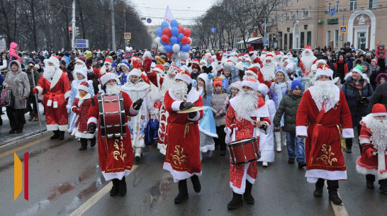 В Воронеже 27 декабря пройдет парад Дедов Морозов