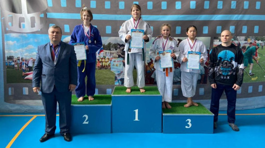 Поворинские спортсменки взяли 2 «золота» областного турнира по дзюдо