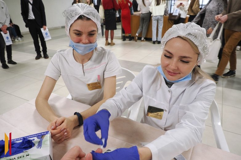 Юные медики