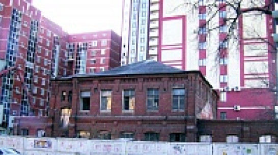 Перестройка старинной прачечной в центре Воронежа обеспокоила краеведов 