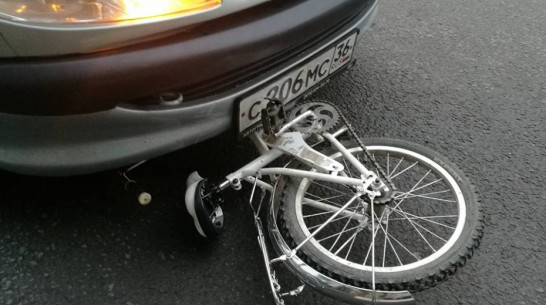 В Богучарском районе «ВАЗ» сбил 9-летнего велосипедиста