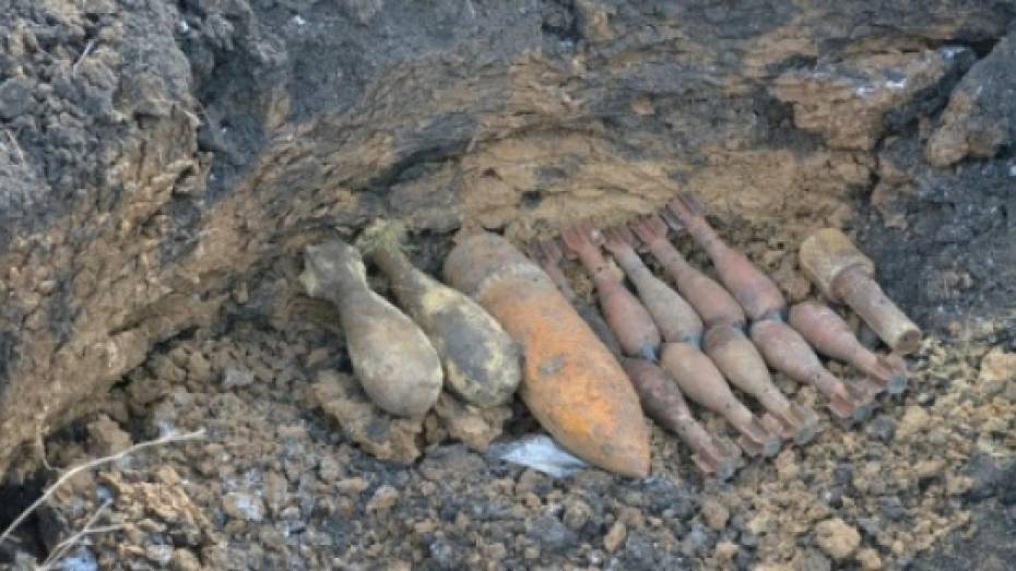 В Острогожском районе при демонтаже трубы газопровода нашли склад боеприпасов