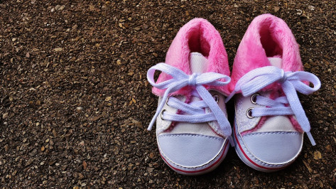 Мать попала под следствие за оставленную 4-летнюю дочь на трассе под Воронежем