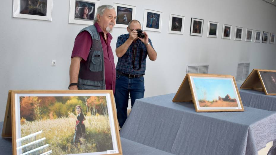 В Калаче открылась фотовыставка «Источник вдохновения»