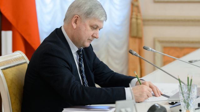 Губернатор: пострадавшим при взрыве газа на улице Хользунова в Воронеже окажут финансовую поддержку