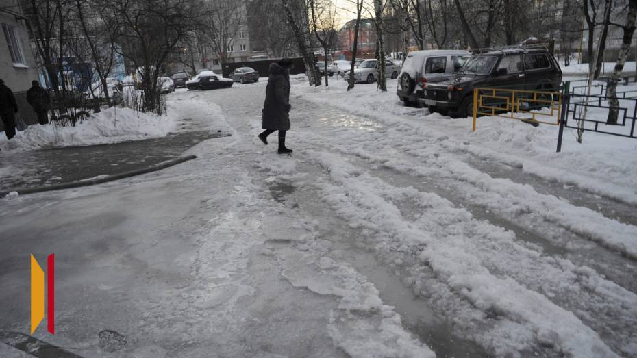 За неделю 391 воронежец пострадал из-за гололеда