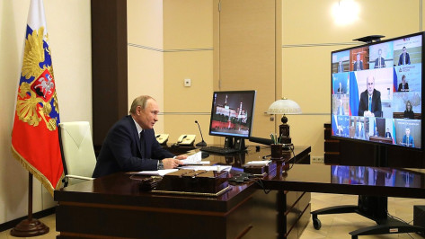 Владимир Путин поручил поставлять российский газ за рубли
