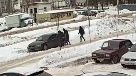 Четверо жителей Воронежской области ограбили семейную пару на 500 тыс рублей