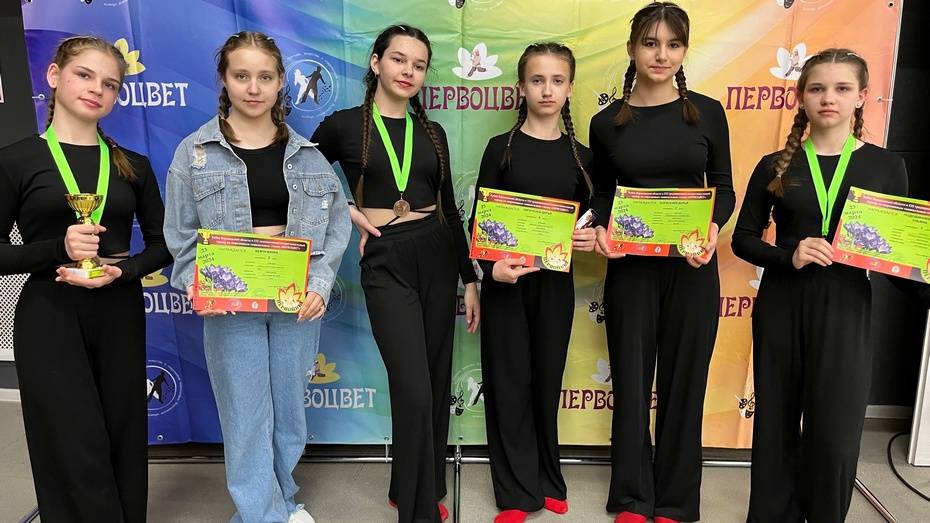 Каменцы взяли 6 медалей на межрегиональном танцевальном турнире