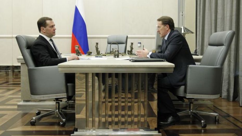  Дмитрий Медведев провел рабочую встречу с Алексеем Гордеевым  