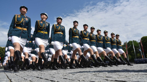В генеральной репетиции парада Победы в Воронеже задействовали 2,3 тыс человек
