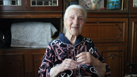Принимала под бомбежками телефонограммы. Воронежская участница ВОВ поделилась воспоминаниями в свой 100-летний юбилей