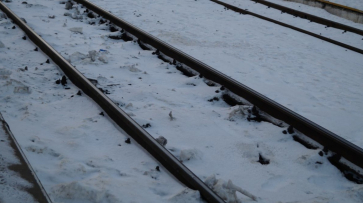 При столкновении поезда и «ВАЗа» в Воронежской области погиб пенсионер