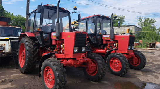 Для Подгоренского района приобрели 2 новых трактора